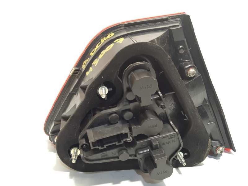 Recambio de piloto trasero derecho interior para seat toledo (kg3) reference referencia OEM IAM 6JH945094  2NR01114102
