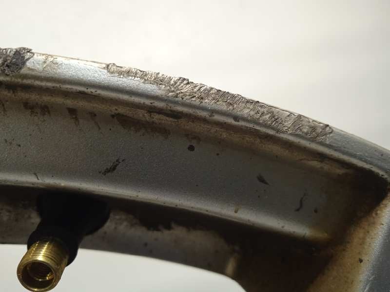 Recambio de llanta para audi a6 avant (4f2) 3.0 tdi quattro referencia OEM IAM 4F0601025CD  