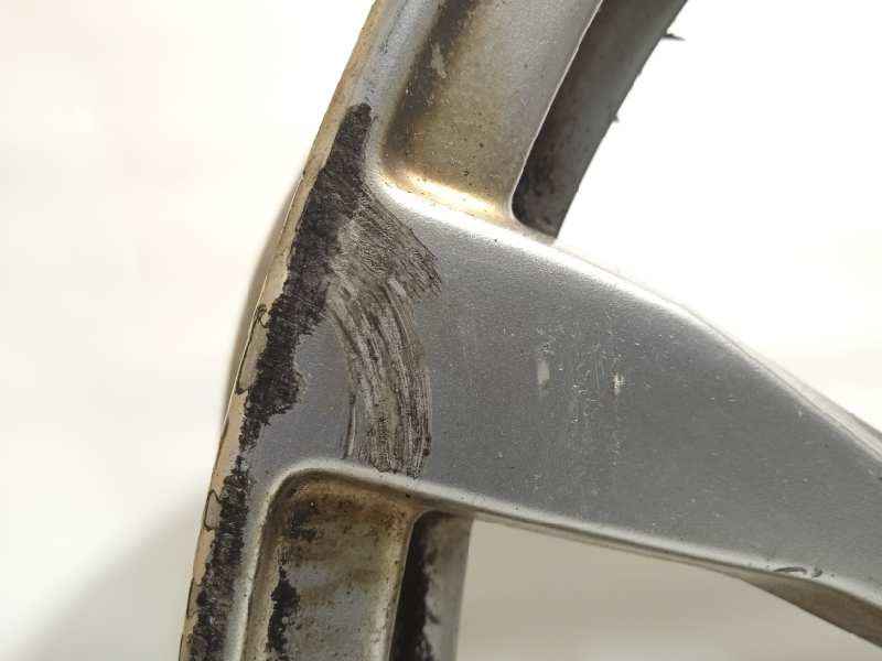 Recambio de llanta para audi a6 avant (4f2) 3.0 tdi quattro referencia OEM IAM 4F0601025CD  