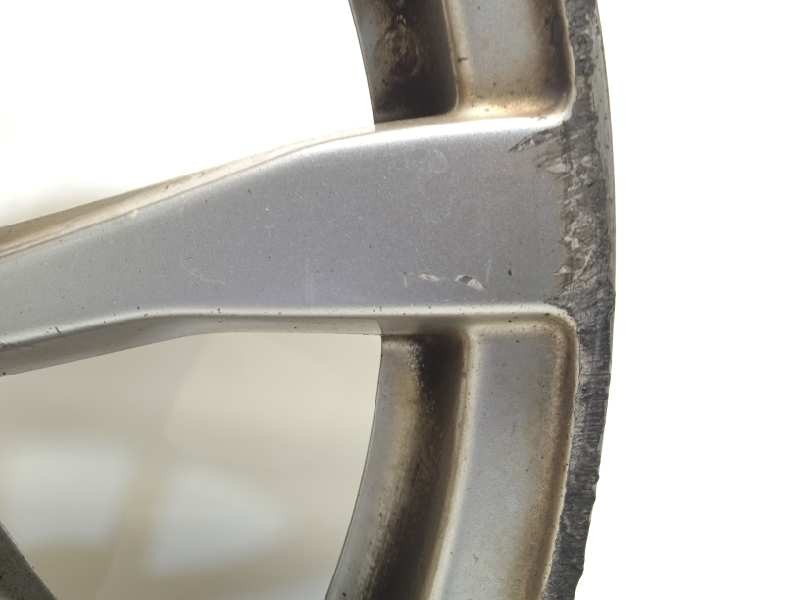 Recambio de llanta para audi a6 avant (4f2) 3.0 tdi quattro referencia OEM IAM 4F0601025CD  