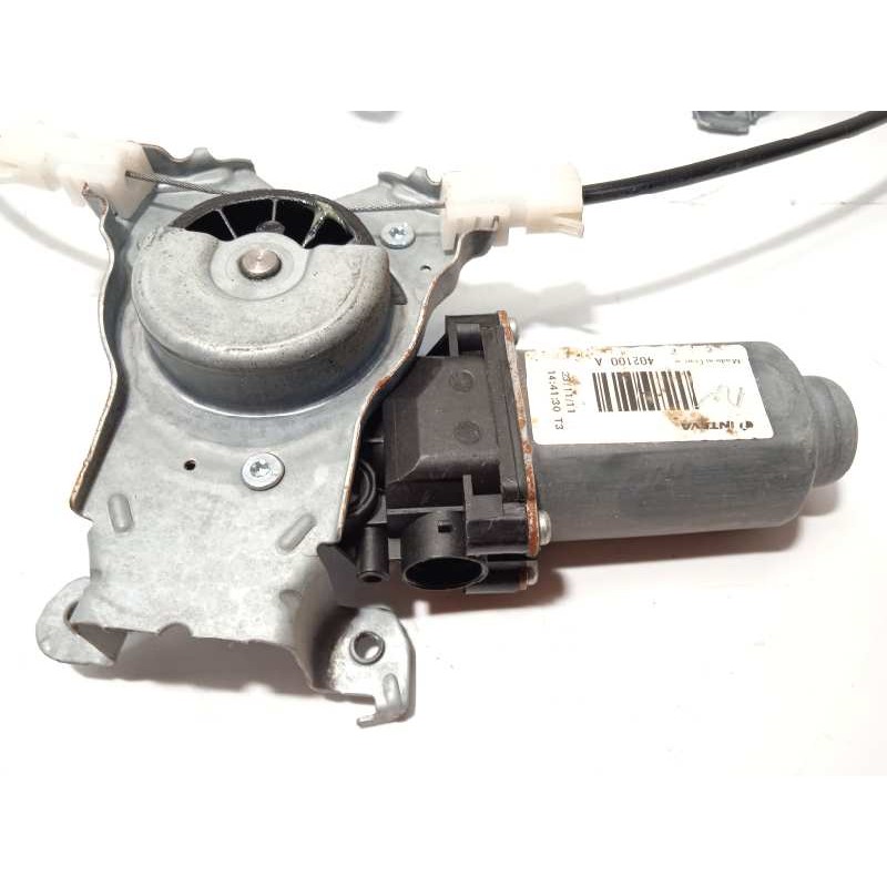 Recambio de elevalunas trasero derecho para nissan qashqai (j10) acenta referencia OEM IAM 402190A  