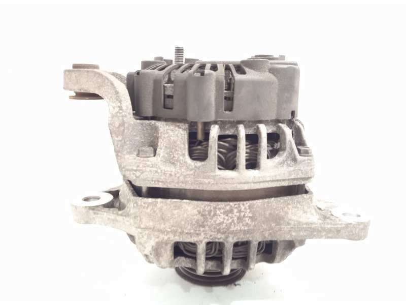 Recambio de alternador para nissan micra (k12e) 1.4 cat referencia OEM IAM 23100AX62B  TG8S024