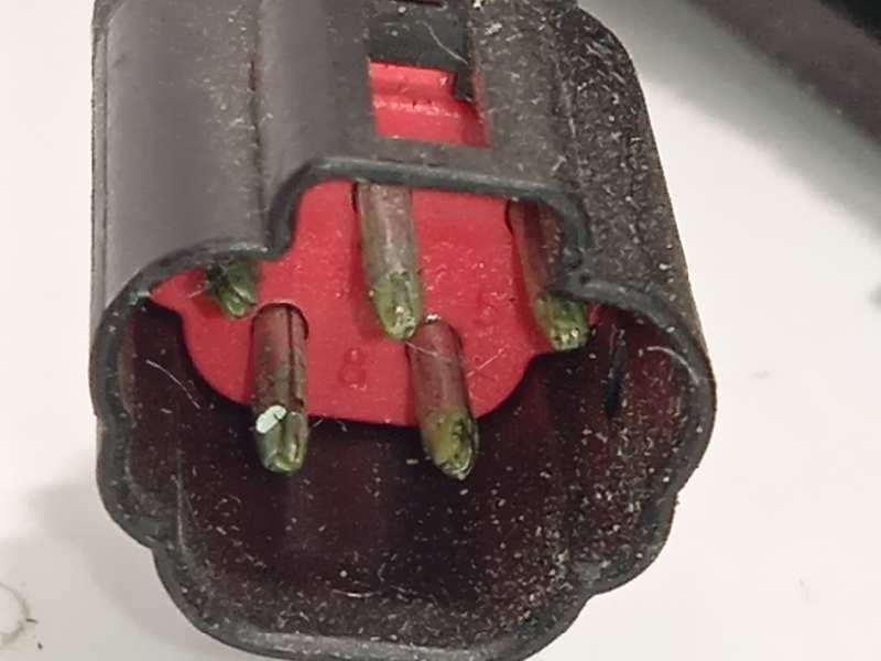 Recambio de retrovisor izquierdo para ford fiesta (cbk) steel referencia OEM IAM 1315843  