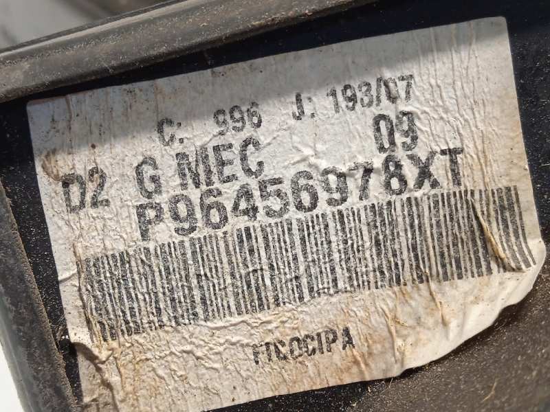 Recambio de retrovisor izquierdo para peugeot 407 sw sr confort referencia OEM IAM 96456978XT  8149VF