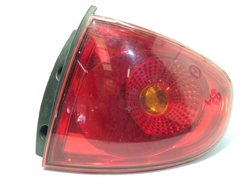 Recambio de piloto trasero derecho para seat altea (5p1) 2.0 tdi referencia OEM IAM 5P0945112B  