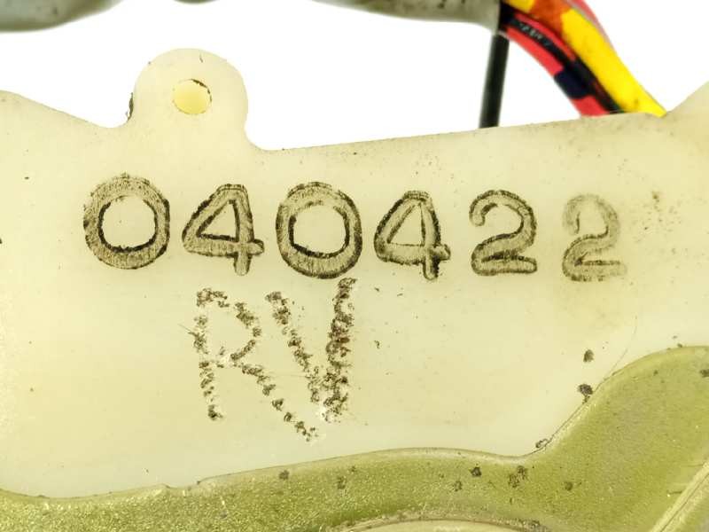 Recambio de cerradura puerta delantera derecha para kia sorento 2.5 crdi ex referencia OEM IAM 813203E010  