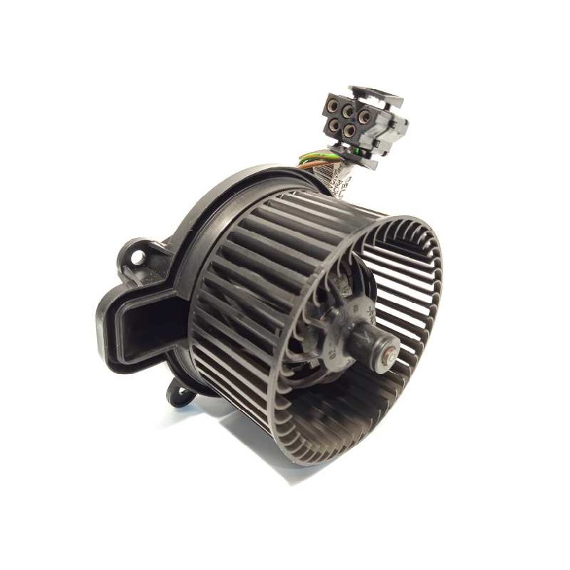 Recambio de motor calefaccion para bmw x5 (e53) 3.0d referencia OEM IAM 64118385546  