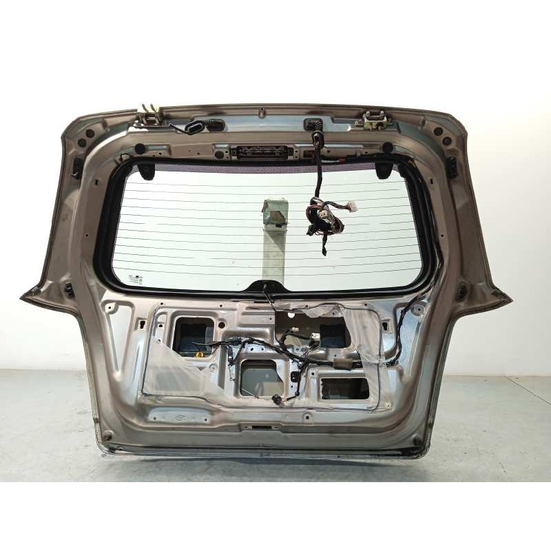 Recambio de porton trasero para kia sorento 2.5 crdi ex referencia OEM IAM 737003E100  