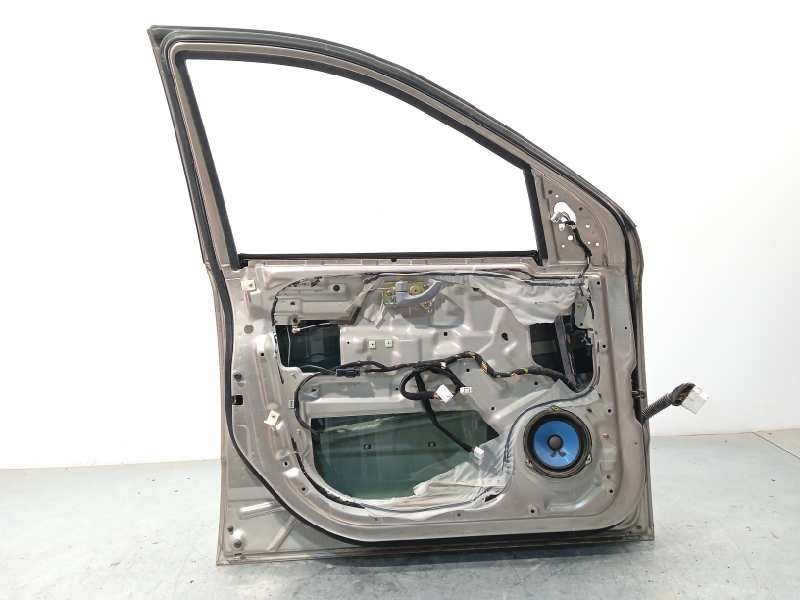Recambio de puerta delantera izquierda para kia sorento 2.5 crdi ex referencia OEM IAM 760033E111  