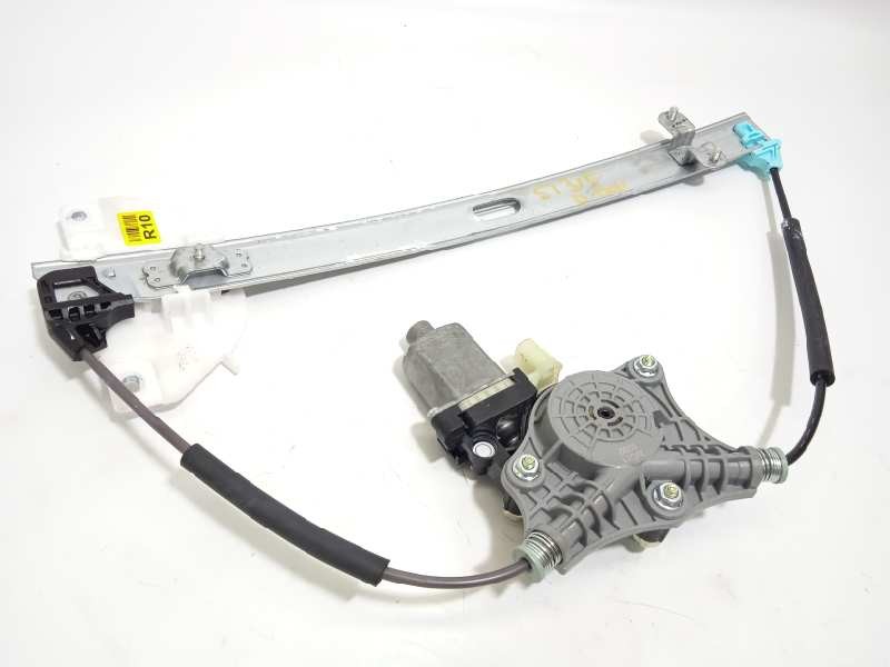 Recambio de elevalunas delantero derecho para kia stonic (ybcuv) 1.2 cat referencia OEM IAM 82460H8000  