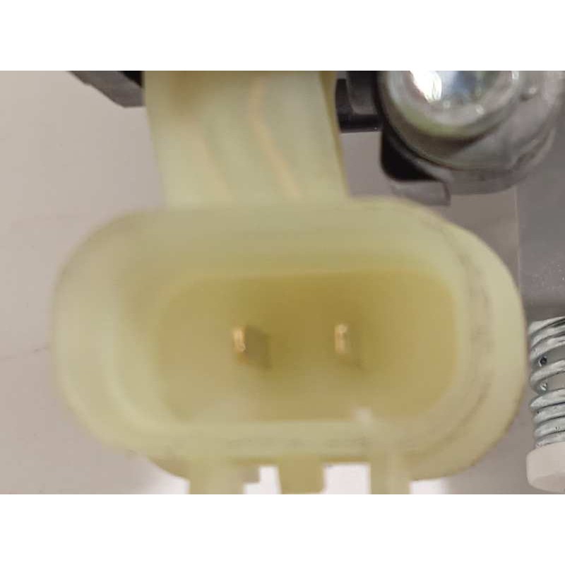 Recambio de elevalunas trasero derecho para kia stonic (ybcuv) 1.2 cat referencia OEM IAM 83460H8000  83402H8100