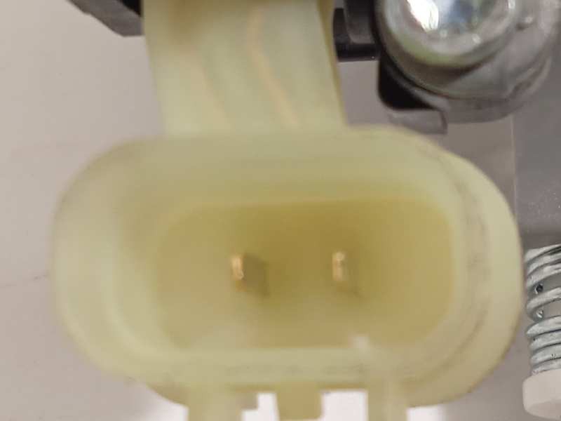 Recambio de elevalunas trasero derecho para kia stonic (ybcuv) 1.2 cat referencia OEM IAM 83460H8000  83402H8100