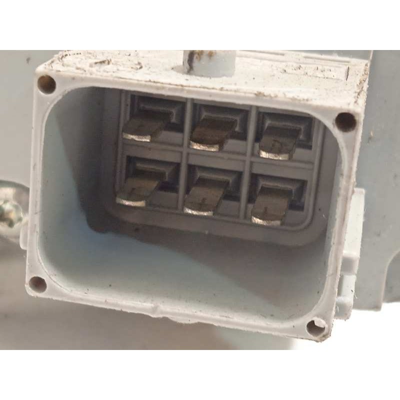 Recambio de elevalunas delantero derecho para opel combo d edition l1h1 referencia OEM IAM 51810879  