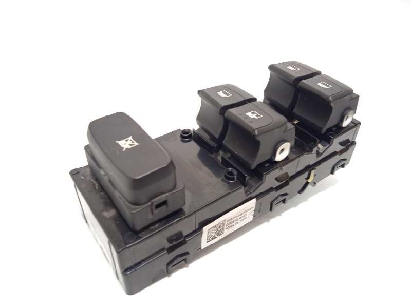 Recambio de mando elevalunas delantero izquierdo para kia stonic (ybcuv) 1.2 cat referencia OEM IAM 93570H8100WK  