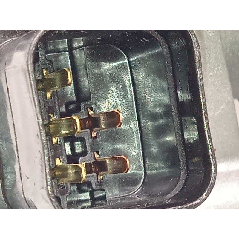 Recambio de motor limpia delantero para kia stonic (ybcuv) 1.2 cat referencia OEM IAM 98110C1950  035419390