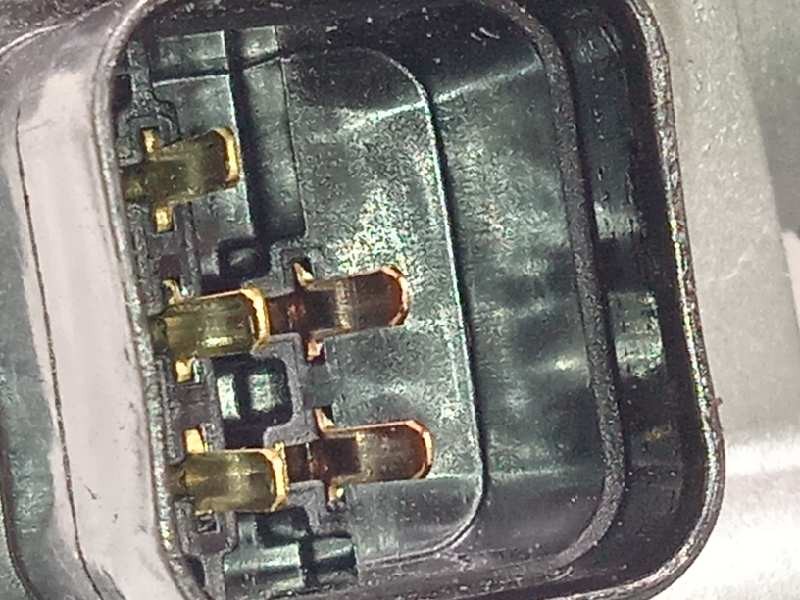 Recambio de motor limpia delantero para kia stonic (ybcuv) 1.2 cat referencia OEM IAM 98110C1950  035419390