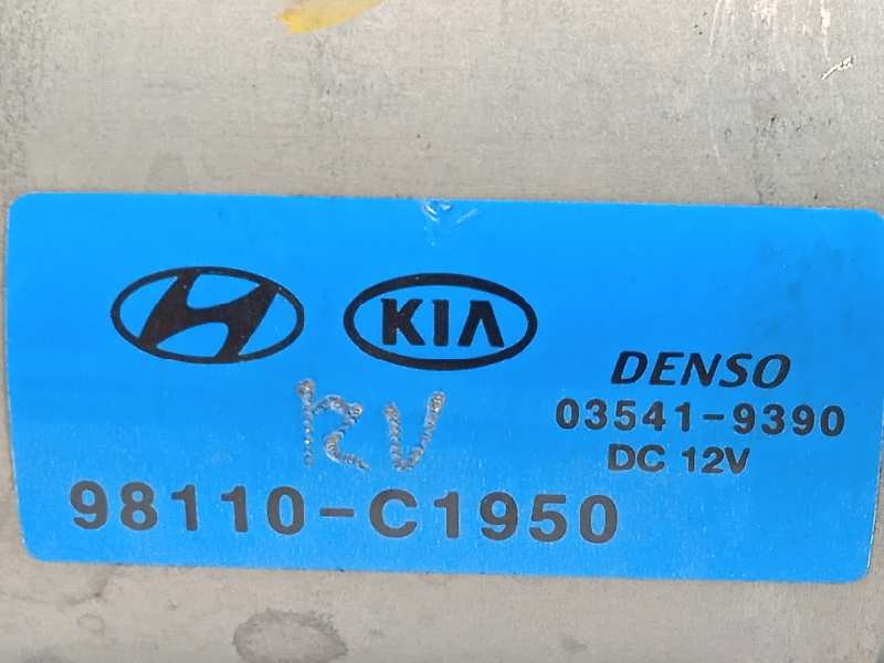 Recambio de motor limpia delantero para kia stonic (ybcuv) 1.2 cat referencia OEM IAM 98110C1950  035419390