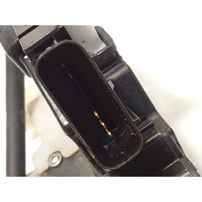 Recambio de cerradura puerta delantera derecha para kia carens ( ) basic referencia OEM IAM 81320A4010  