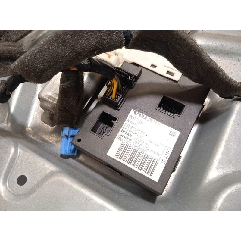 Recambio de elevalunas delantero izquierdo para volvo s40 berlina 2.0 diesel cat referencia OEM IAM 30710486  30773901AA