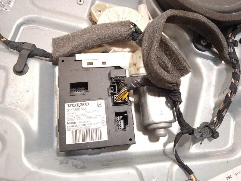 Recambio de elevalunas delantero derecho para volvo s40 berlina 2.0 diesel cat referencia OEM IAM 30710489  30773907AA