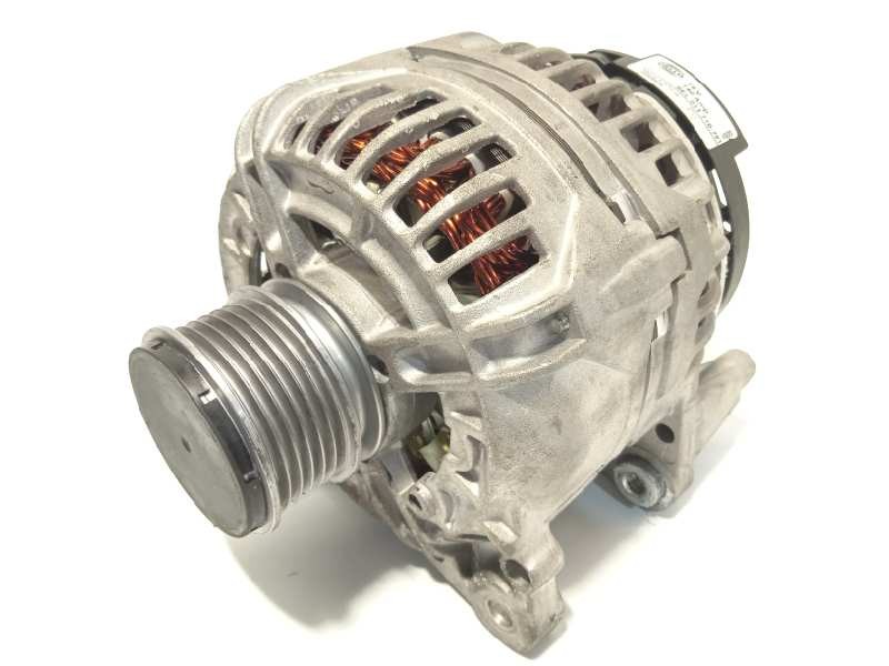 Recambio de alternador para audi a4 avant (8e) 2.0 tdi referencia OEM IAM 8EL011710  26006944
