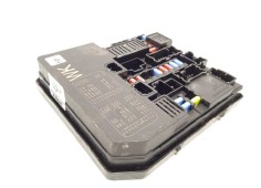 Recambio de caja reles / fusibles para nissan leaf referencia OEM IAM 284B75SA3B   2