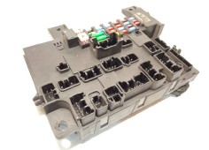Recambio de caja reles / fusibles para mitsubishi outlander (gf0) motion 4wd referencia OEM IAM 8637B680   2
