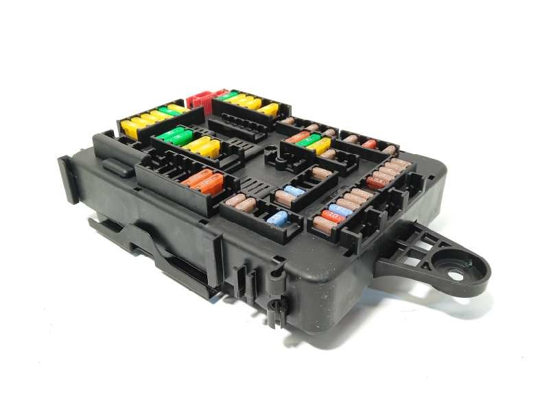 Recambio de caja reles / fusibles para bmw serie 4 coupe (f32) 430d referencia OEM IAM 61149337880  9337880