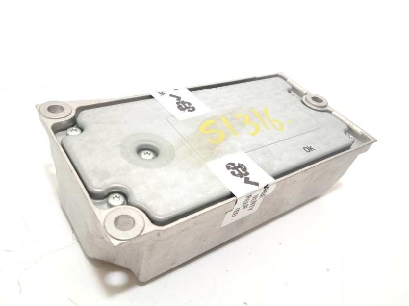 Recambio de centralita airbag para volvo xc70 d5 awd kinetic (136kw) referencia OEM IAM P30667469 30667469 0285001655