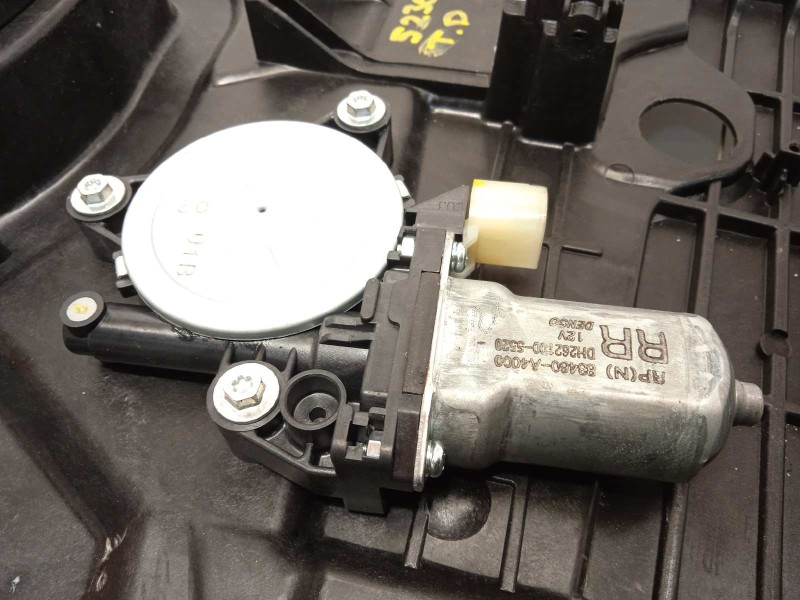 Recambio de elevalunas trasero derecho para kia carens ( ) basic referencia OEM IAM 83480A4020  83480A4000