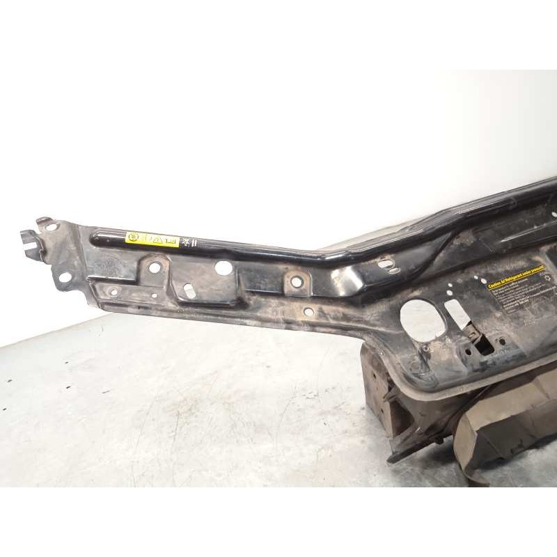 Recambio de panel frontal para volvo xc70 d5 awd kinetic (136kw) referencia OEM IAM 30655380  