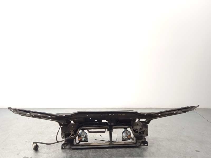 Recambio de panel frontal para volvo xc70 d5 awd kinetic (136kw) referencia OEM IAM 30655380  