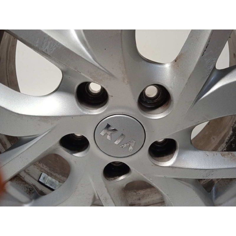 Recambio de llanta para kia carens ( ) basic referencia OEM IAM 52910A4650  