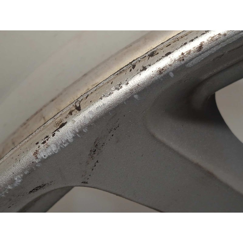 Recambio de llanta para kia carens ( ) basic referencia OEM IAM 52910A4650  