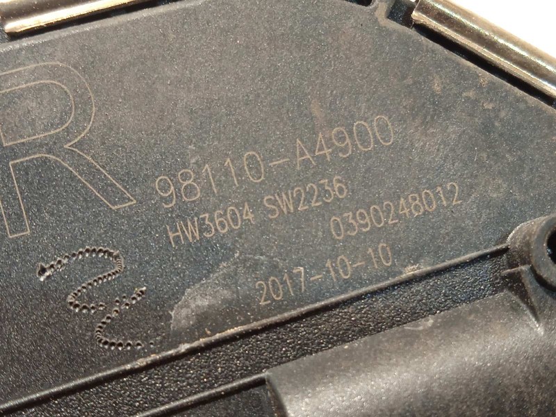 Recambio de motor limpia delantero para kia carens ( ) basic referencia OEM IAM 98110A4900  