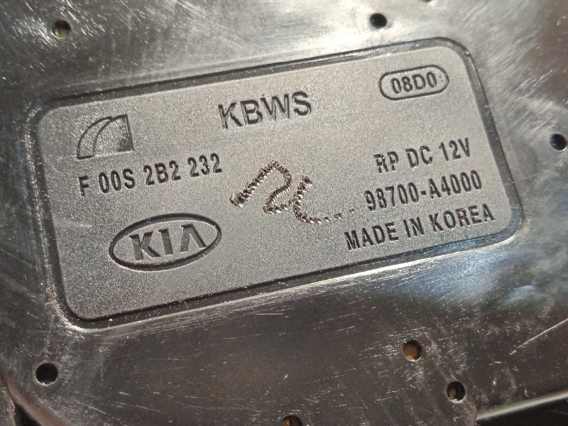 Recambio de motor limpia trasero para kia carens ( ) basic referencia OEM IAM 98700A4000  