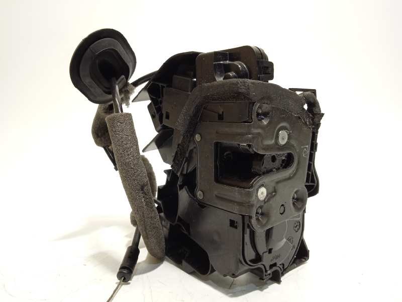 Recambio de cerradura puerta delantera derecha para renault scenic iv 1.3 tce referencia OEM IAM 805021579R  16943003