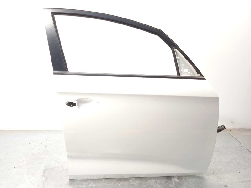 Recambio de puerta delantera derecha para kia carens ( ) basic referencia OEM IAM 76004A4000  