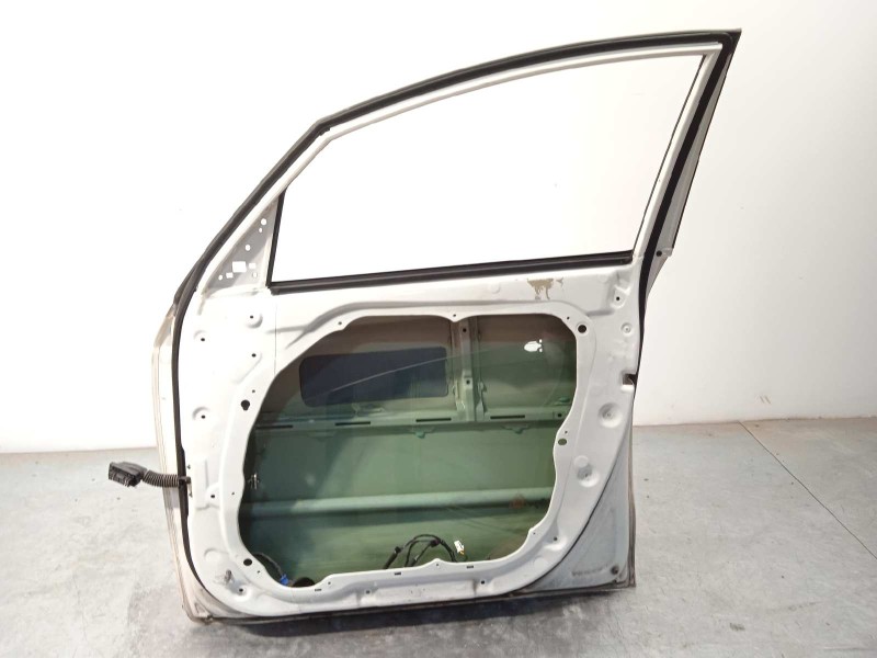Recambio de puerta delantera derecha para kia carens ( ) basic referencia OEM IAM 76004A4000  