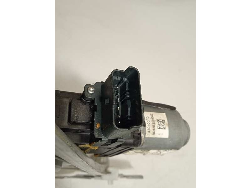 Recambio de elevalunas trasero derecho para renault scenic iv 1.3 tce referencia OEM IAM 402805F  