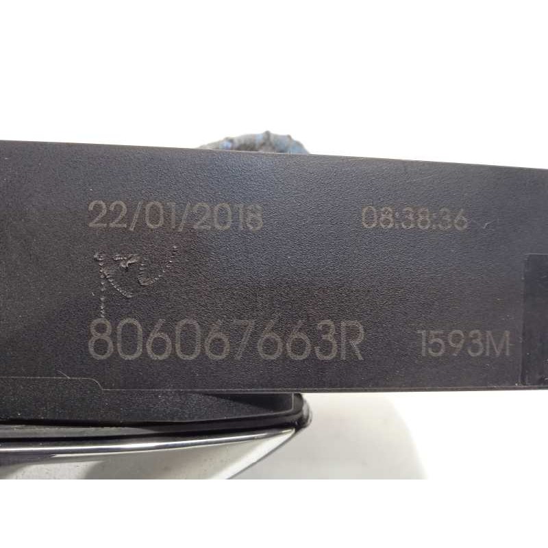 Recambio de maneta exterior delantera derecha para renault scenic iv 1.3 tce referencia OEM IAM 806067663R  