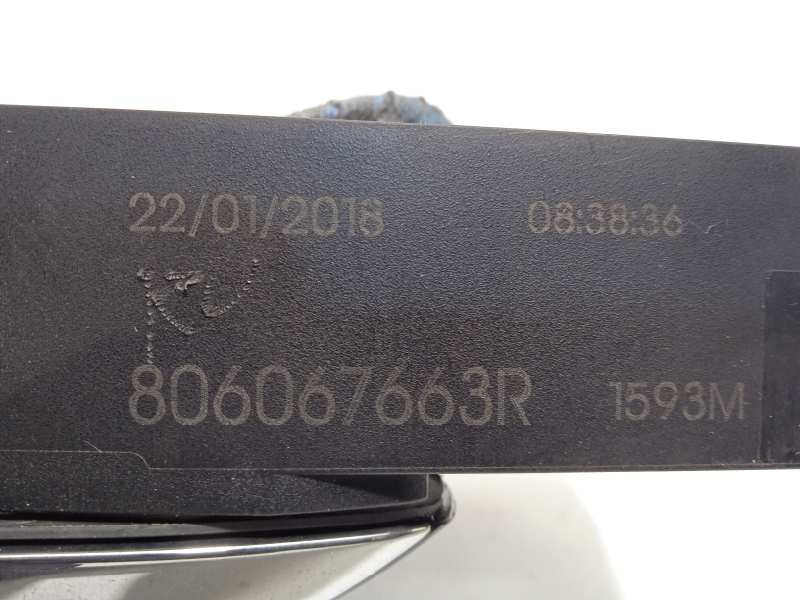 Recambio de maneta exterior delantera derecha para renault scenic iv 1.3 tce referencia OEM IAM 806067663R  