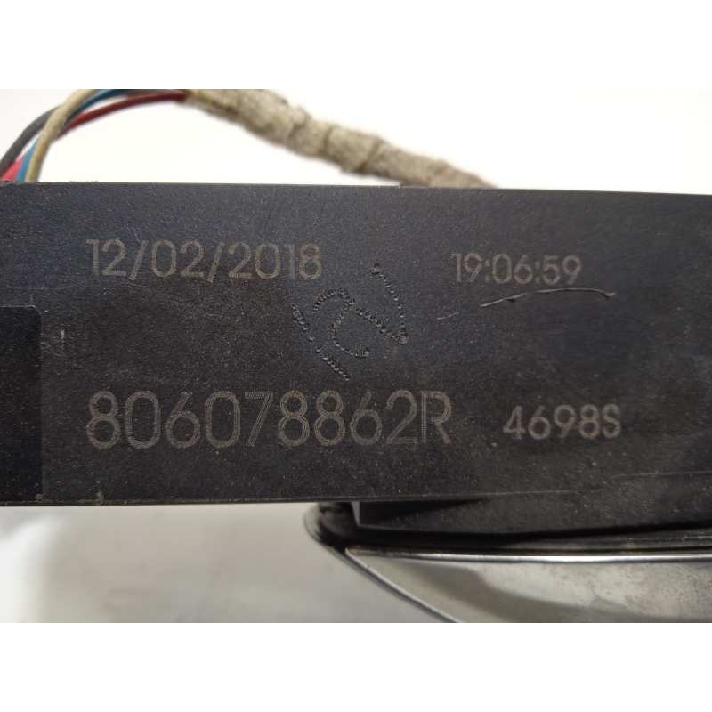 Recambio de maneta exterior delantera izquierda para renault scenic iv 1.3 tce referencia OEM IAM 806078862R  