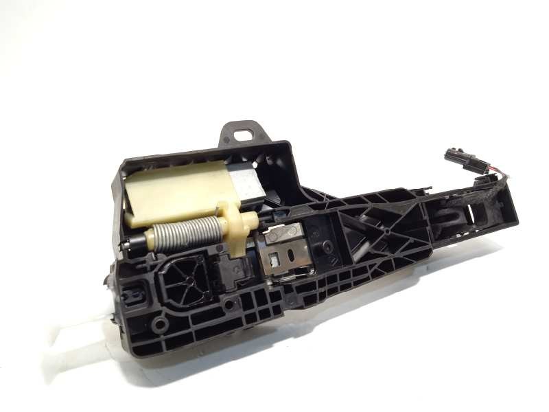 Recambio de maneta exterior trasera derecha para renault scenic iv 1.3 tce referencia OEM IAM 806067663R  