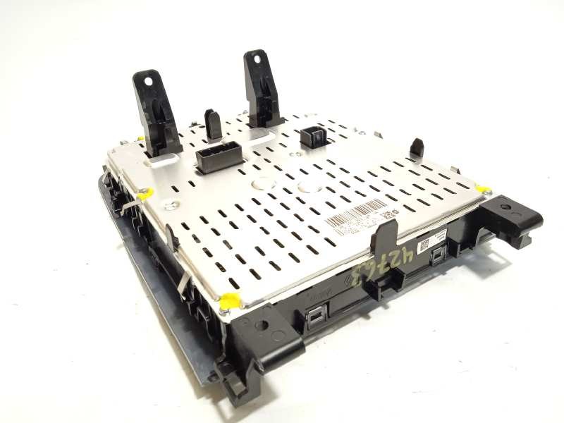 Recambio de pantalla multifuncion para renault scenic iv 1.3 tce referencia OEM IAM 280903032R  