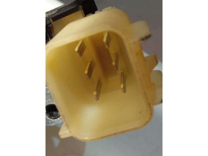 Recambio de elevalunas trasero derecho para ford b-max 1.6 tdci cat referencia OEM IAM 6CP114553L4A  