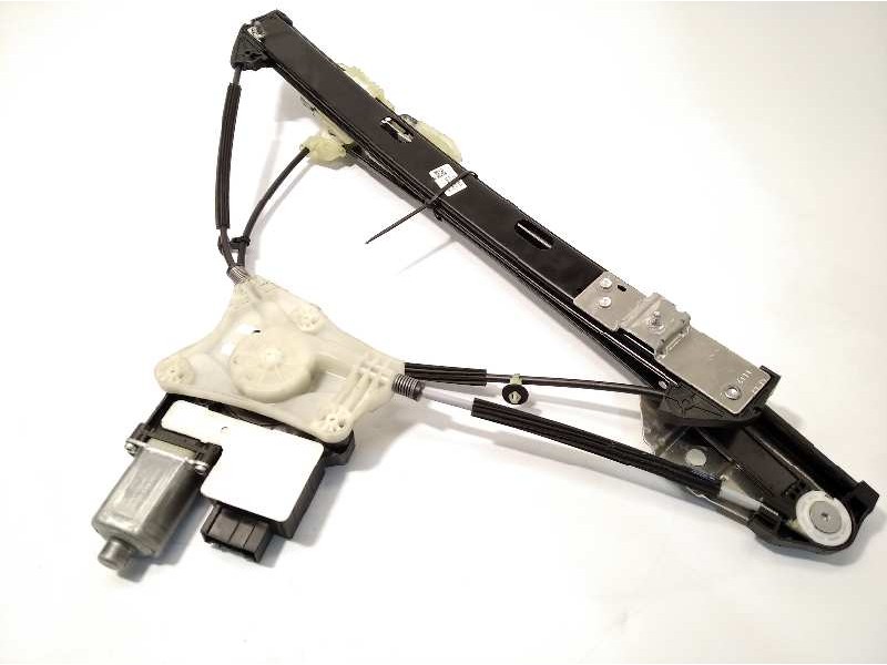 ELEVALUNAS DELANTERO DERECHO 6F9837462B 2Q1959406