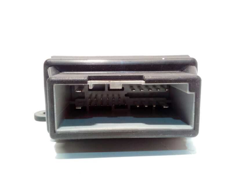 Recambio de centralita luces para ford kuga (cbs) titanium s referencia OEM IAM 7S7113K031CC  