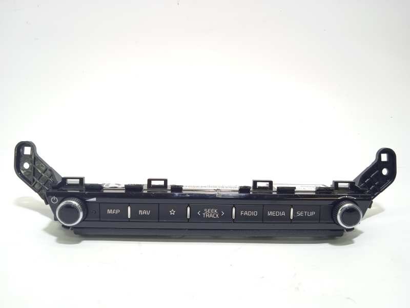 Recambio de mando multifuncion para kia niro referencia OEM IAM 96540G5300WK  