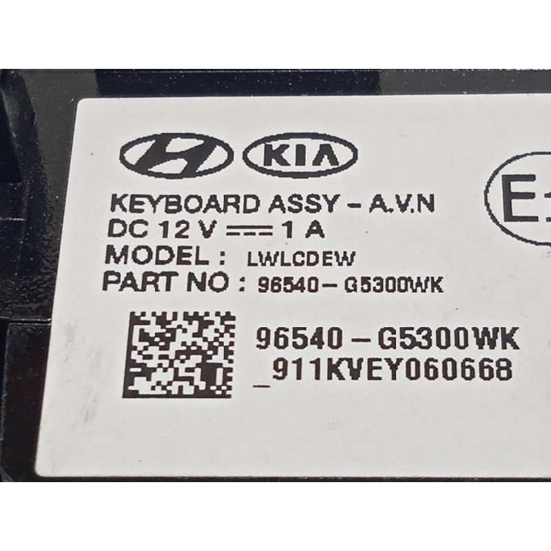 Recambio de mando multifuncion para kia niro referencia OEM IAM 96540G5300WK  